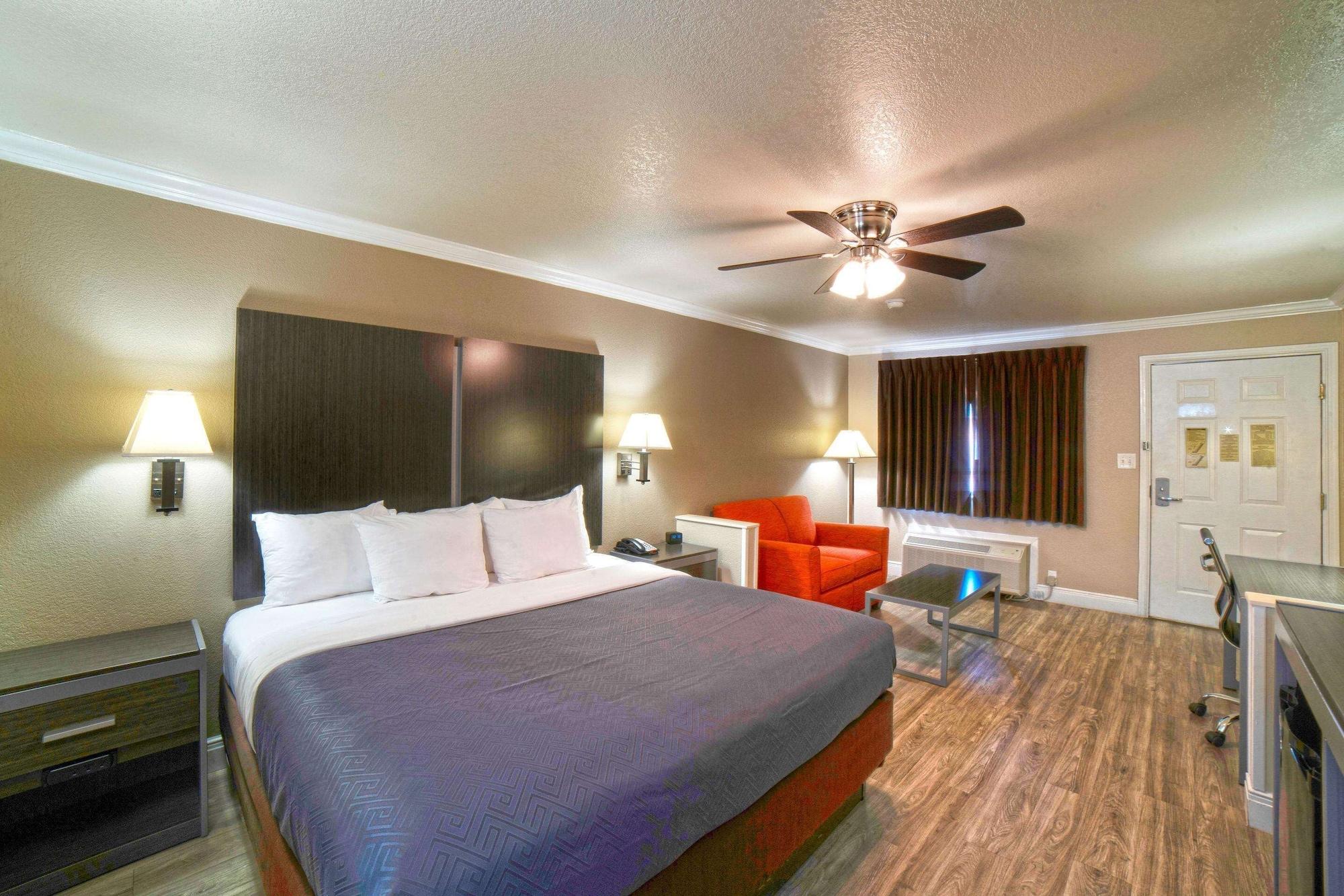 Econo Lodge Inn & Suites Corpus Christi Exterior foto