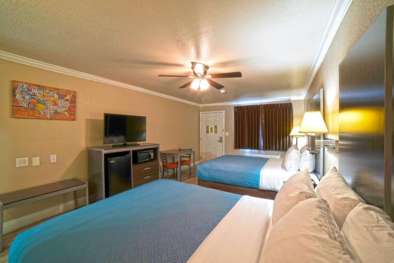 Econo Lodge Inn & Suites Corpus Christi Exterior foto